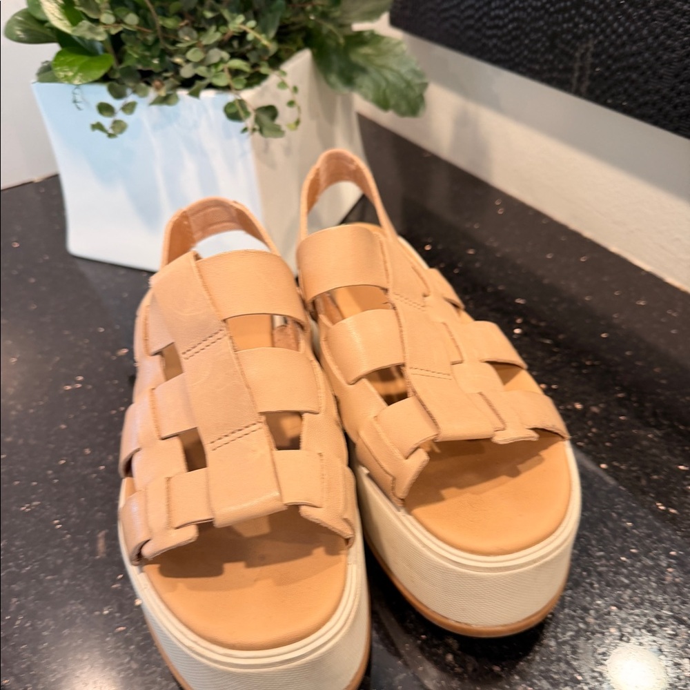 Sorel Tan Woven Platform Sandals